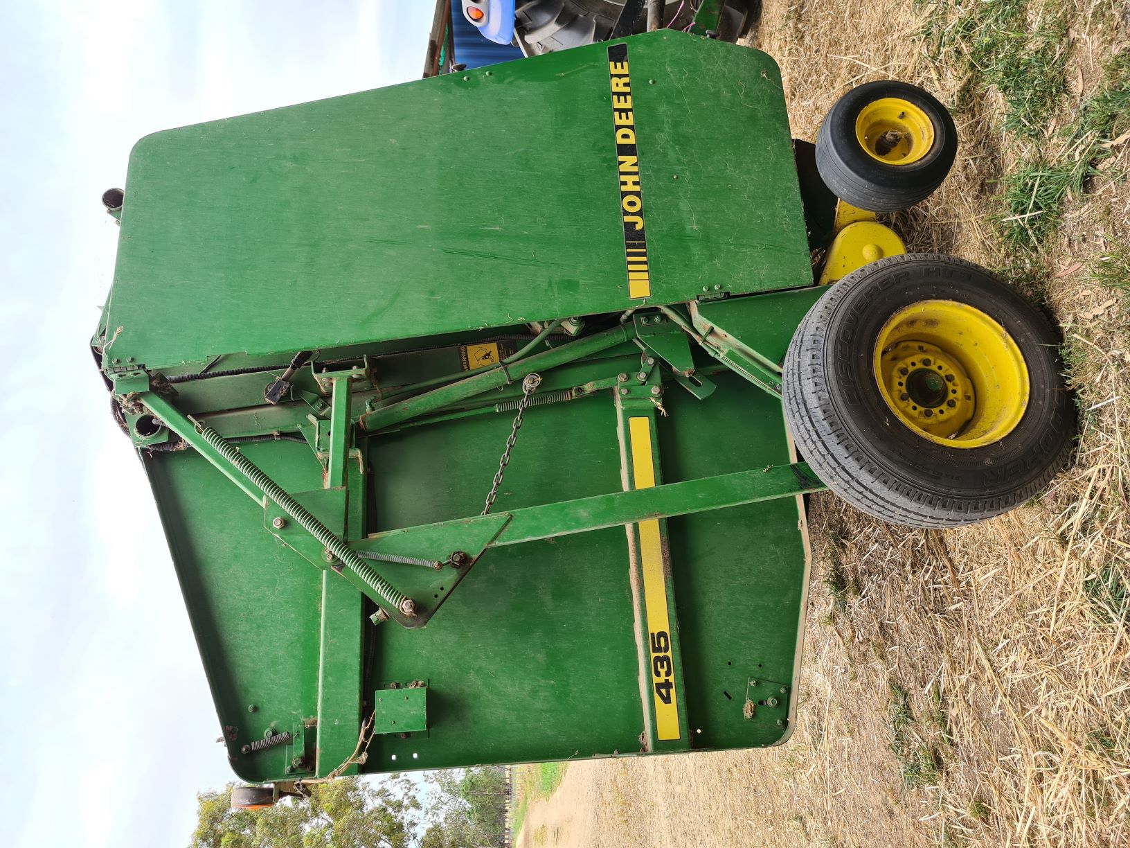 John Deere 435 Round Hay Baler Machinery & Equipment Hay John Deere 435 Round Hay Baler Machinery & Equipment Hay